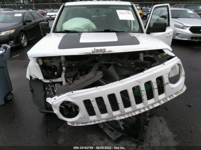 Photo 5 VIN: 1C4NJPBA9GD601881 - JEEP PATRIOT 