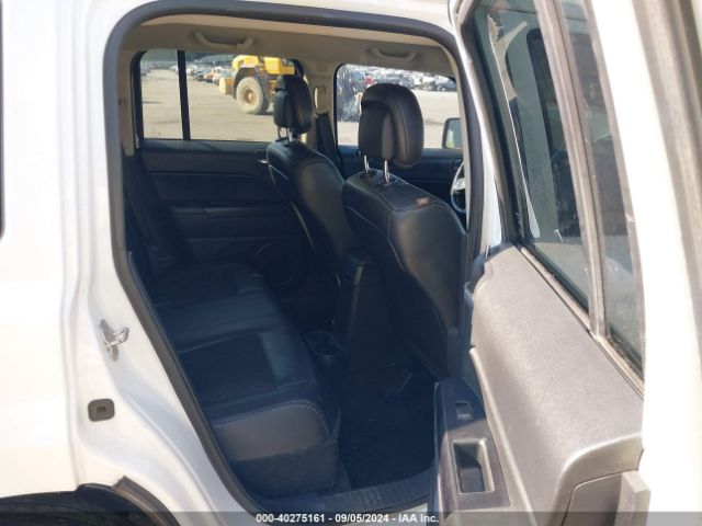 Photo 7 VIN: 1C4NJPBA9GD634475 - JEEP PATRIOT 