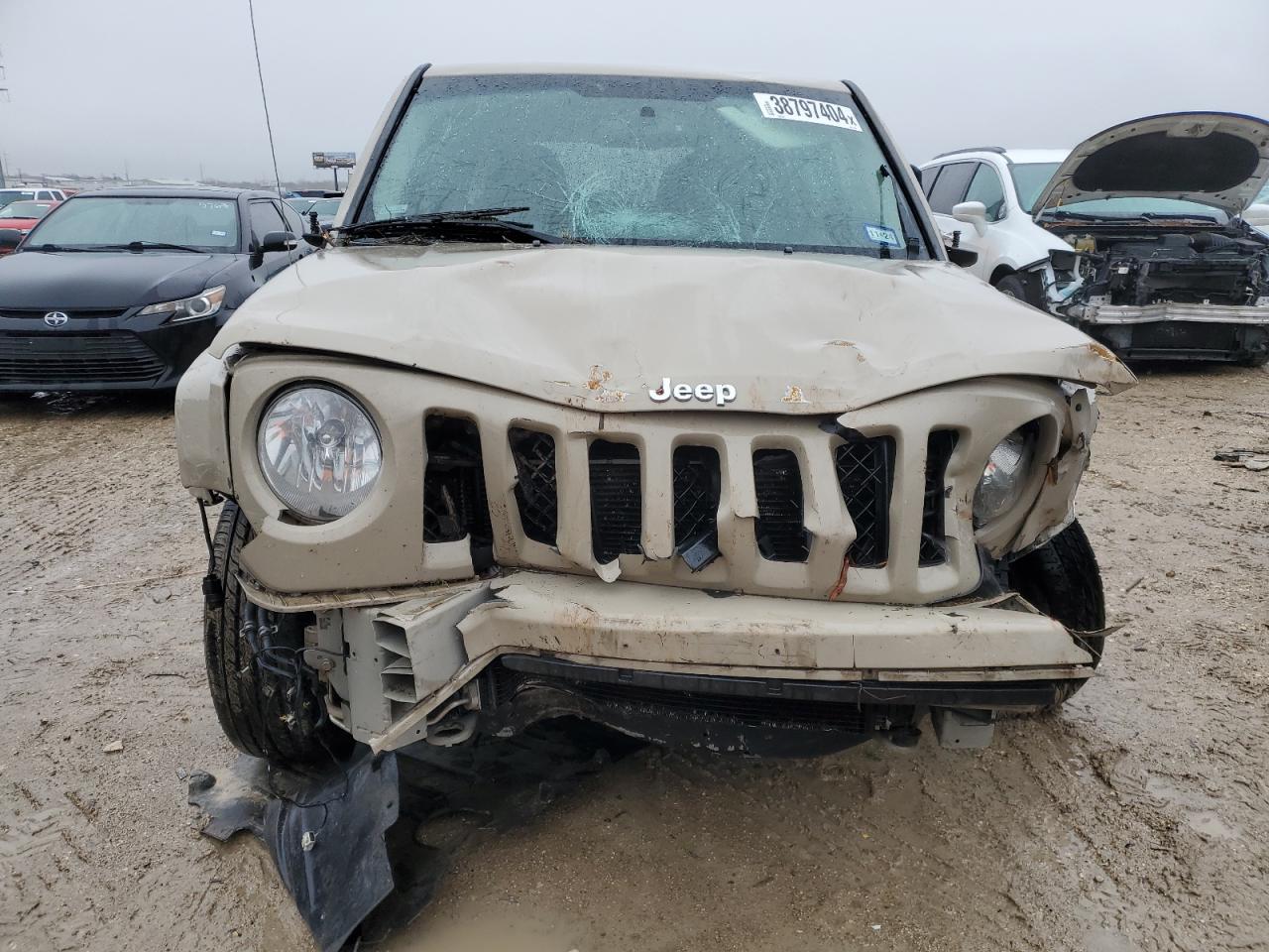 Photo 4 VIN: 1C4NJPBA9GD775031 - JEEP LIBERTY (PATRIOT) 