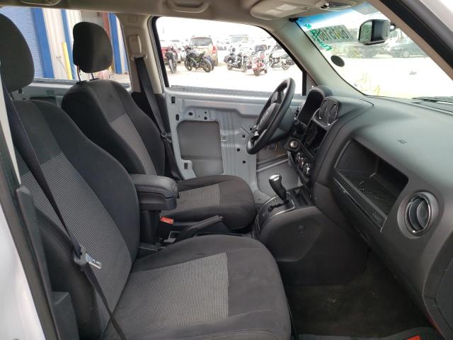 Photo 4 VIN: 1C4NJPBA9GD810795 - JEEP PATRIOT SP 