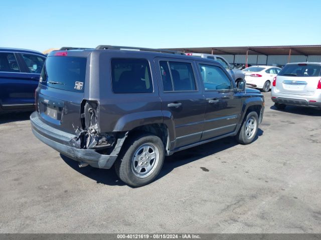 Photo 3 VIN: 1C4NJPBA9GD815365 - JEEP PATRIOT 