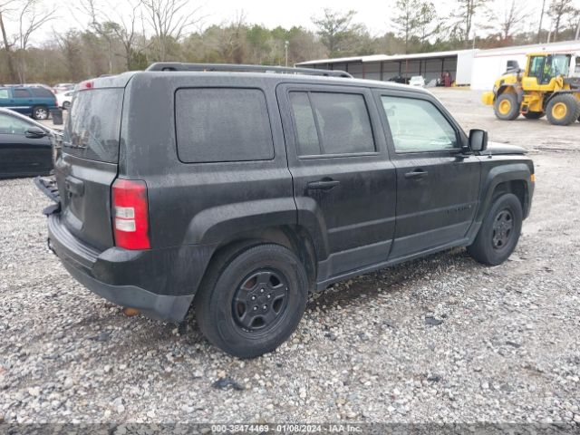 Photo 3 VIN: 1C4NJPBAXDD272748 - JEEP PATRIOT 