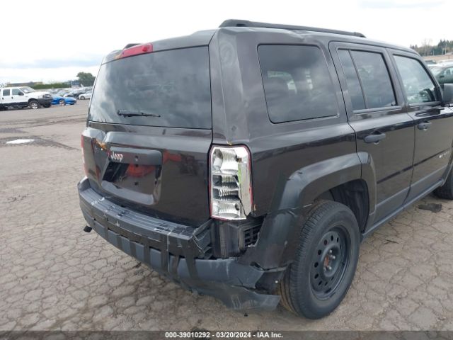 Photo 5 VIN: 1C4NJPBAXED645515 - JEEP PATRIOT 