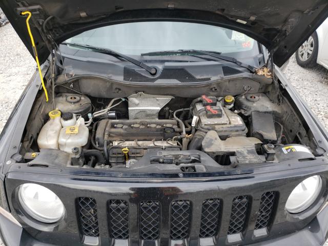 Photo 6 VIN: 1C4NJPBAXFD106720 - JEEP PATRIOT SP 