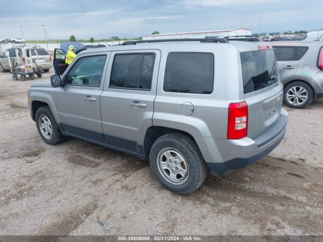 Photo 2 VIN: 1C4NJPBAXFD341179 - JEEP PATRIOT 