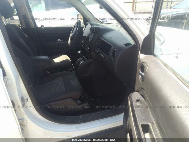 Photo 4 VIN: 1C4NJPBAXFD342414 - JEEP PATRIOT 