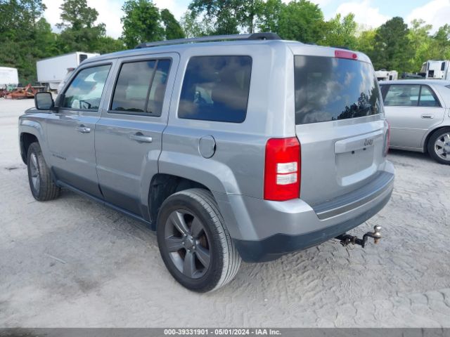 Photo 2 VIN: 1C4NJPBAXGD634372 - JEEP PATRIOT 