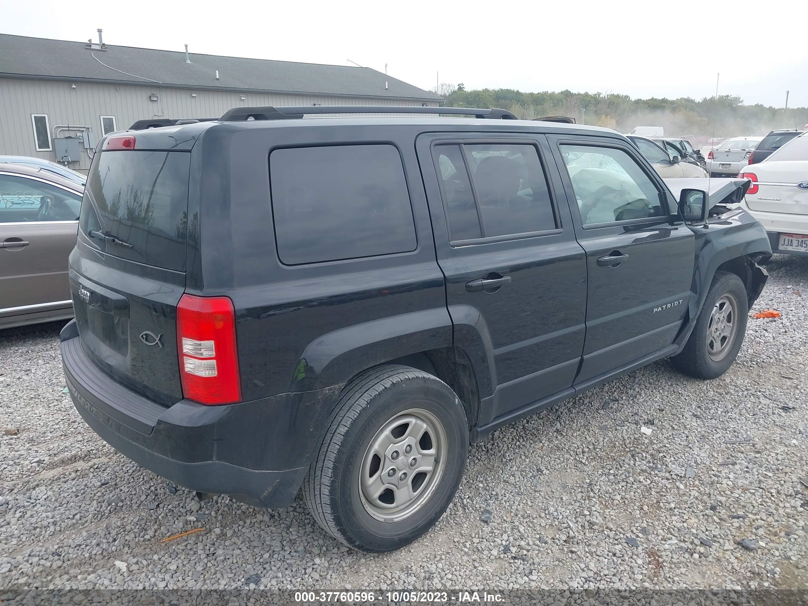 Photo 3 VIN: 1C4NJPBAXGD715369 - JEEP LIBERTY (PATRIOT) 