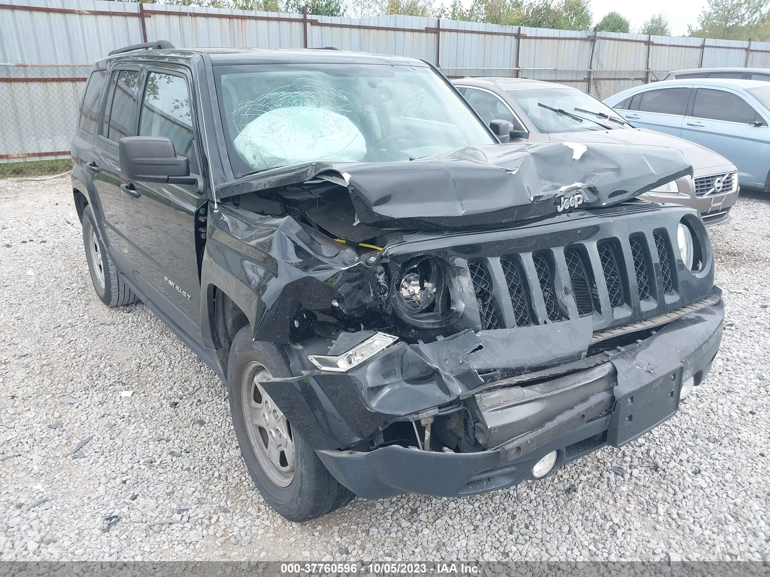 Photo 5 VIN: 1C4NJPBAXGD715369 - JEEP LIBERTY (PATRIOT) 