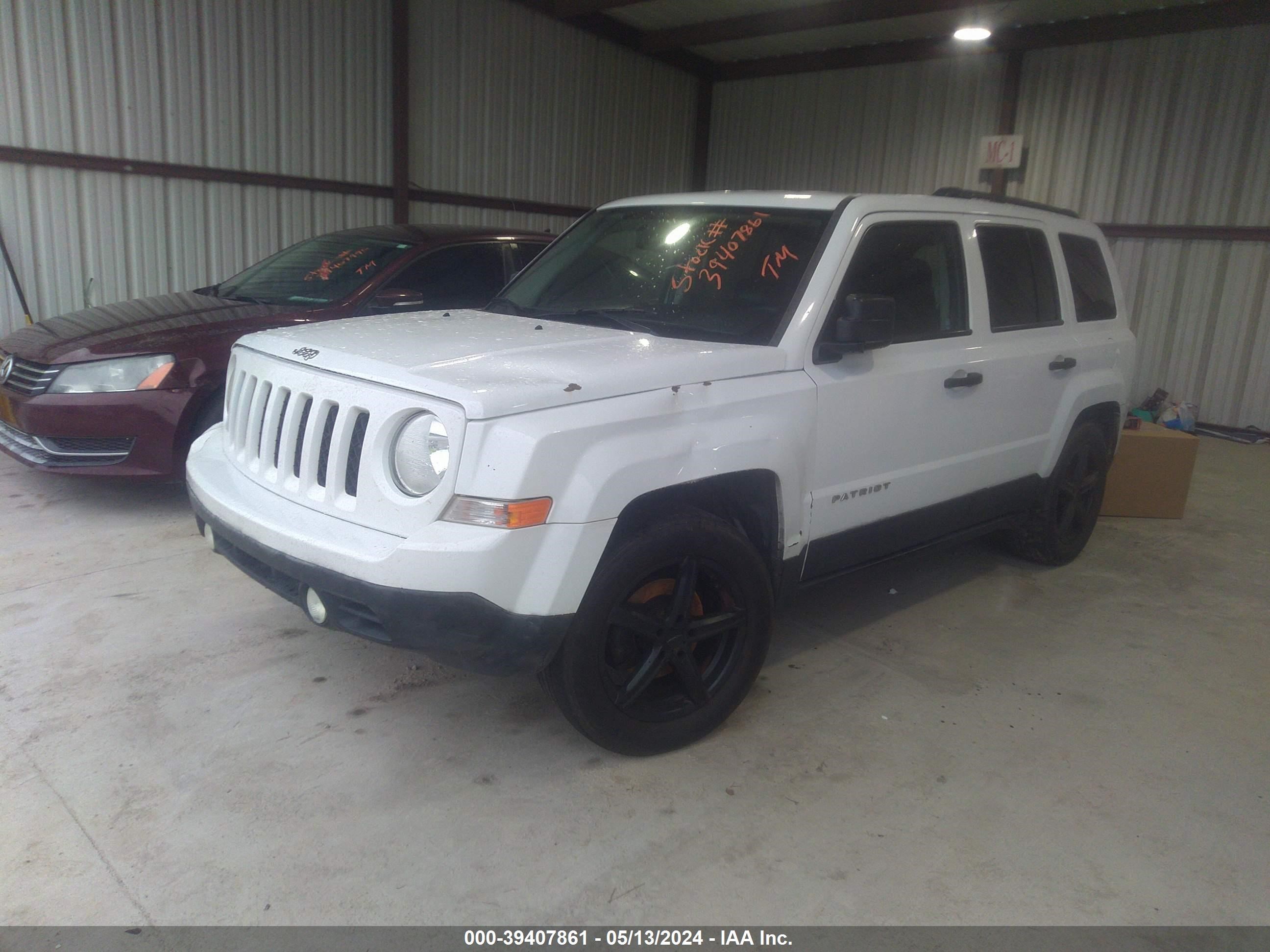 Photo 1 VIN: 1C4NJPBAXGD727232 - JEEP LIBERTY (PATRIOT) 