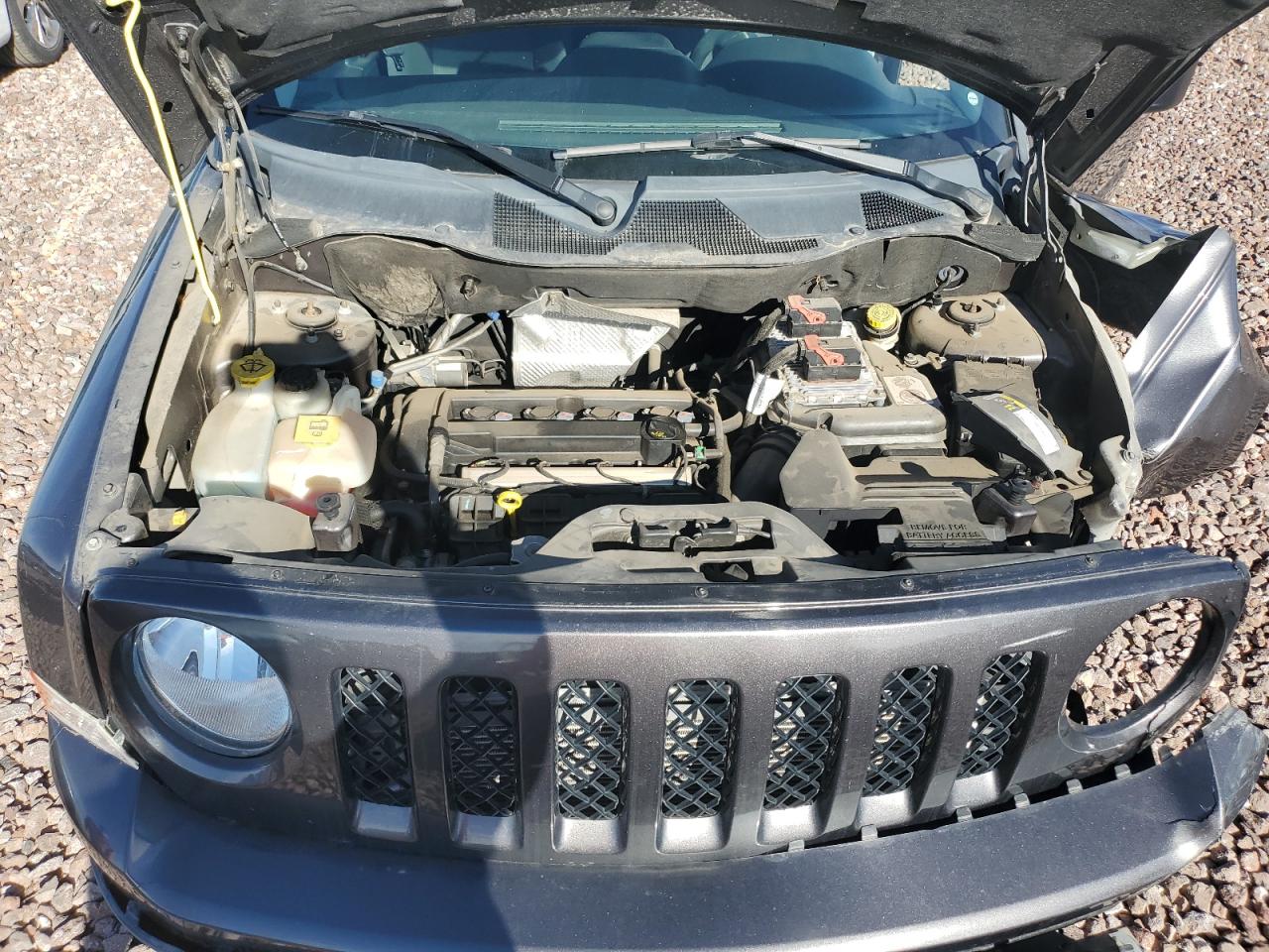 Photo 10 VIN: 1C4NJPBAXHD209896 - JEEP LIBERTY (PATRIOT) 