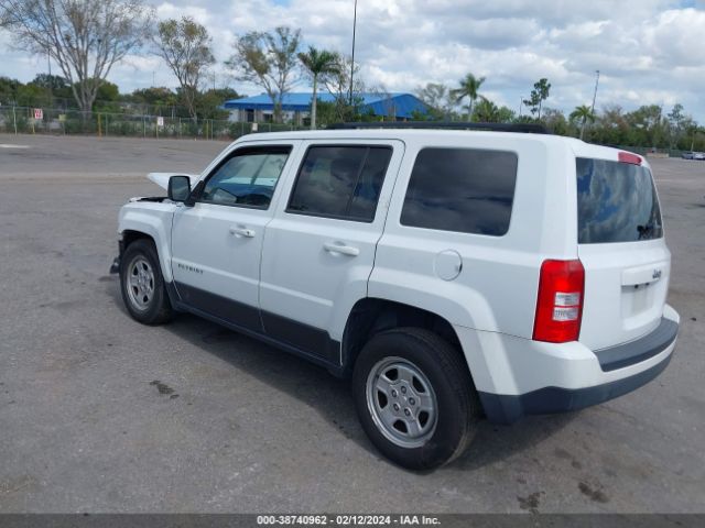 Photo 2 VIN: 1C4NJPBB0ED917367 - JEEP PATRIOT 