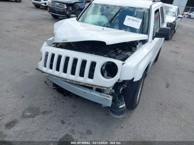 Photo 5 VIN: 1C4NJPBB0ED917367 - JEEP PATRIOT 