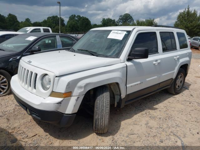 Photo 1 VIN: 1C4NJPBB0FD107318 - JEEP PATRIOT 