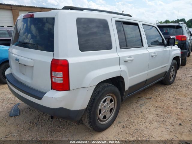 Photo 3 VIN: 1C4NJPBB0FD107318 - JEEP PATRIOT 