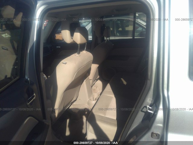 Photo 7 VIN: 1C4NJPBB0GD536640 - JEEP PATRIOT 