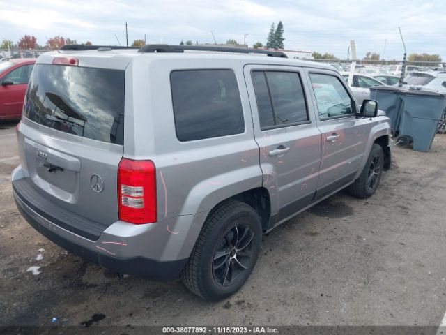 Photo 3 VIN: 1C4NJPBB0GD649746 - JEEP PATRIOT 