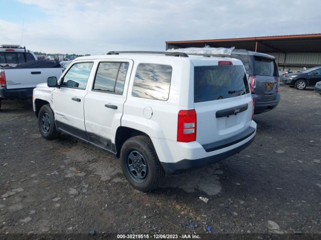 Photo 2 VIN: 1C4NJPBB0GD774696 - JEEP PATRIOT 