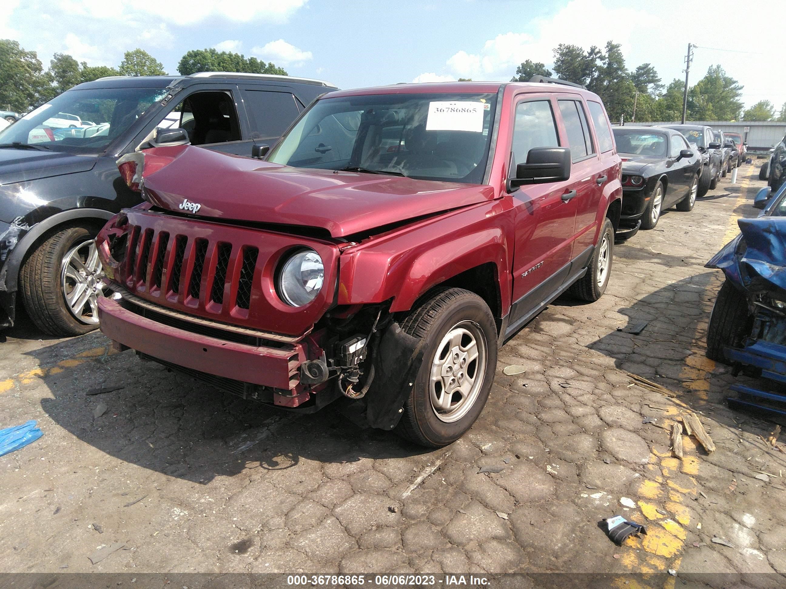 Photo 1 VIN: 1C4NJPBB1GD562664 - JEEP LIBERTY (PATRIOT) 