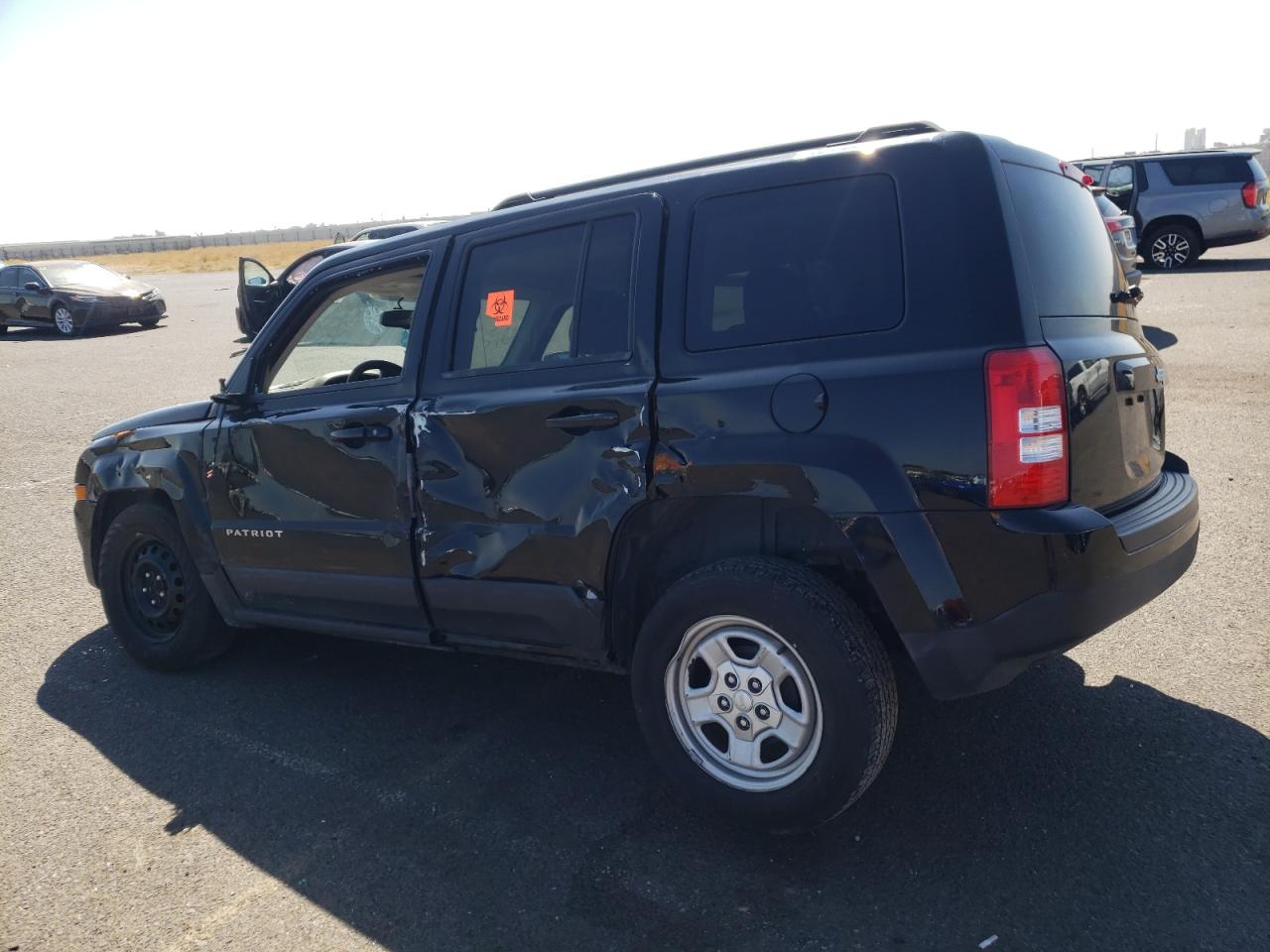 Photo 1 VIN: 1C4NJPBB1GD576421 - JEEP LIBERTY (PATRIOT) 