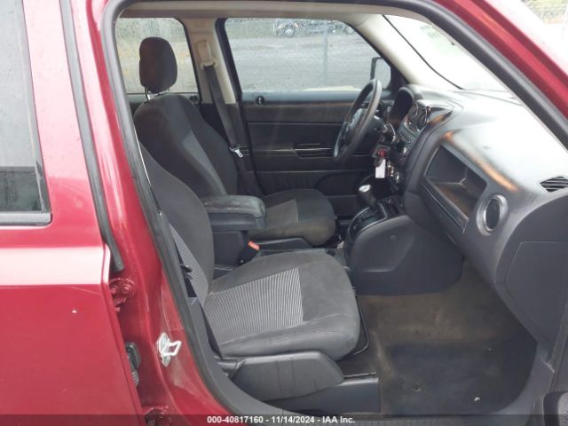 Photo 4 VIN: 1C4NJPBB1GD602287 - JEEP PATRIOT 