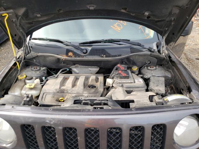 Photo 6 VIN: 1C4NJPBB1GD801369 - JEEP PATRIOT SP 