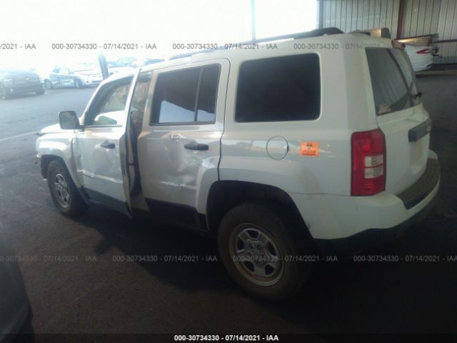 Photo 2 VIN: 1C4NJPBB1GD808323 - JEEP PATRIOT 