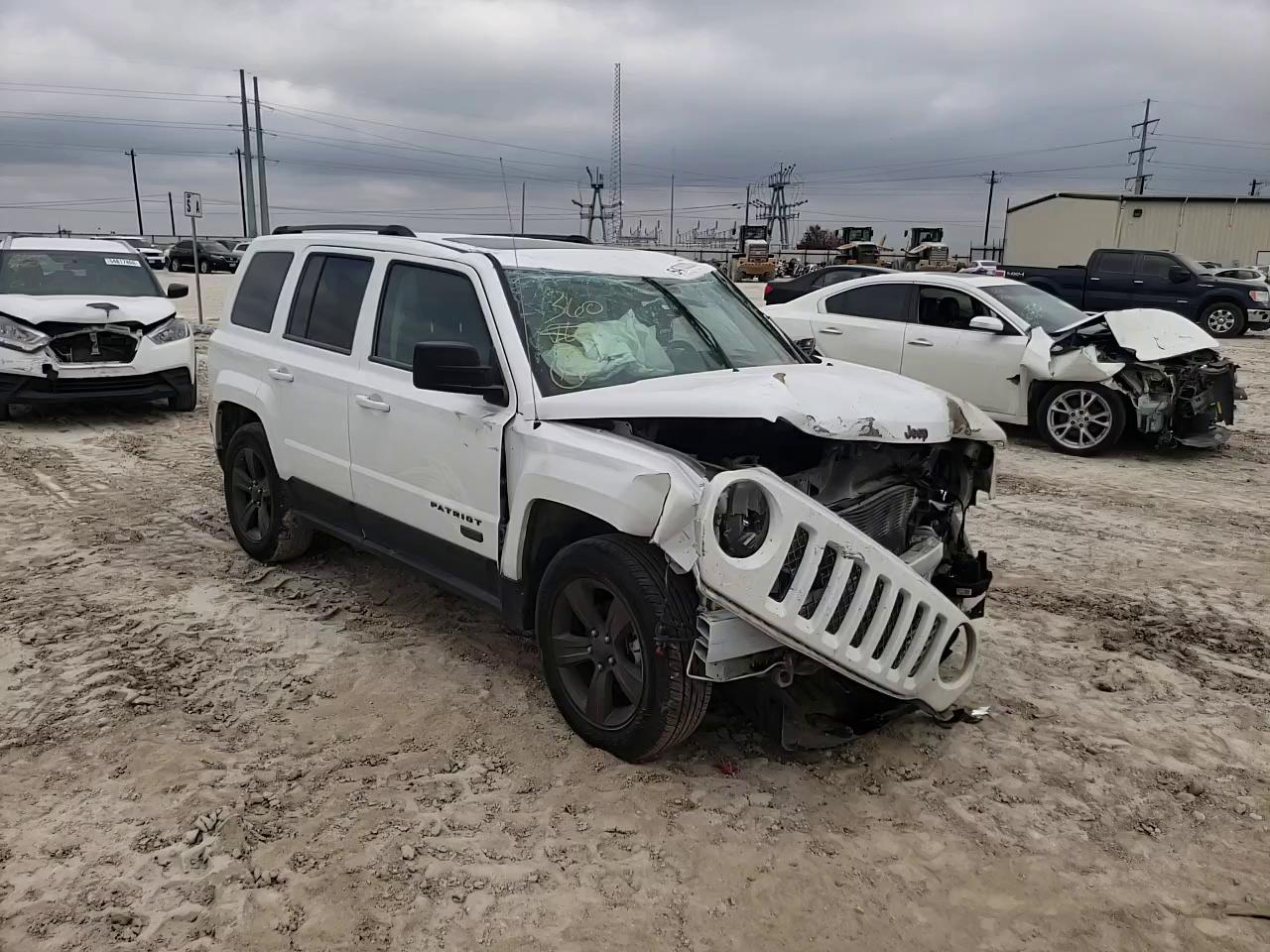 Photo 10 VIN: 1C4NJPBB1GD809097 - JEEP PATRIOT SP 