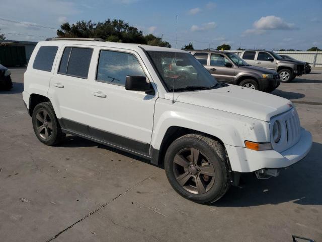 Photo 3 VIN: 1C4NJPBB1HD120047 - JEEP PATRIOT SP 