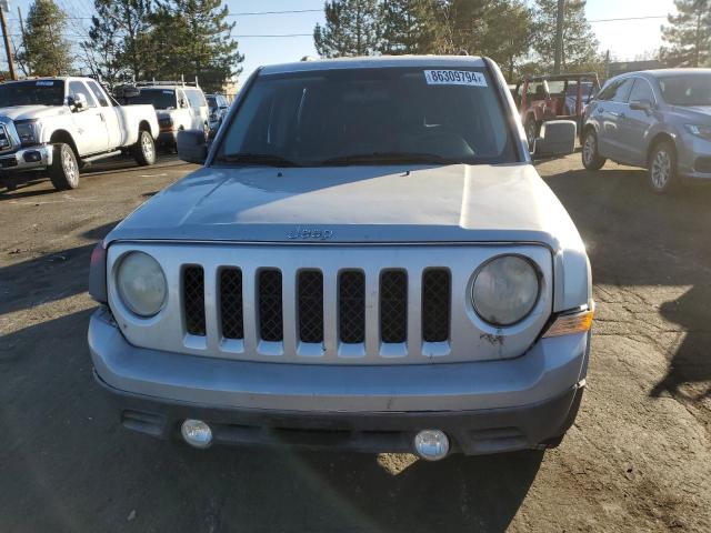 Photo 4 VIN: 1C4NJPBB2CD723999 - JEEP PATRIOT SP 