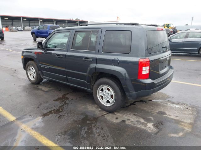 Photo 2 VIN: 1C4NJPBB2ED630953 - JEEP PATRIOT 