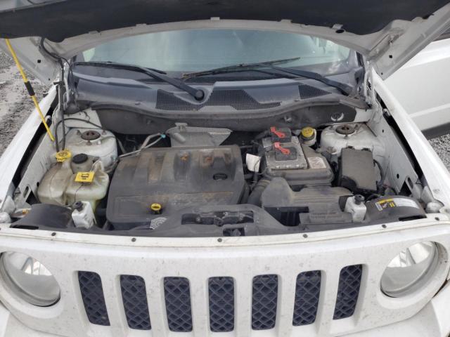 Photo 11 VIN: 1C4NJPBB2FD398243 - JEEP PATRIOT SP 