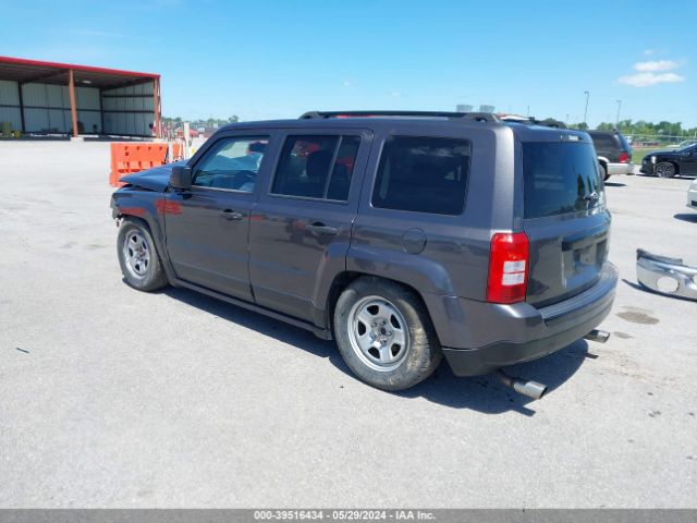 Photo 2 VIN: 1C4NJPBB2GD649649 - JEEP PATRIOT 