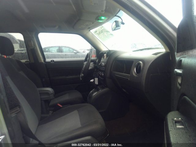 Photo 4 VIN: 1C4NJPBB2GD703192 - JEEP PATRIOT 