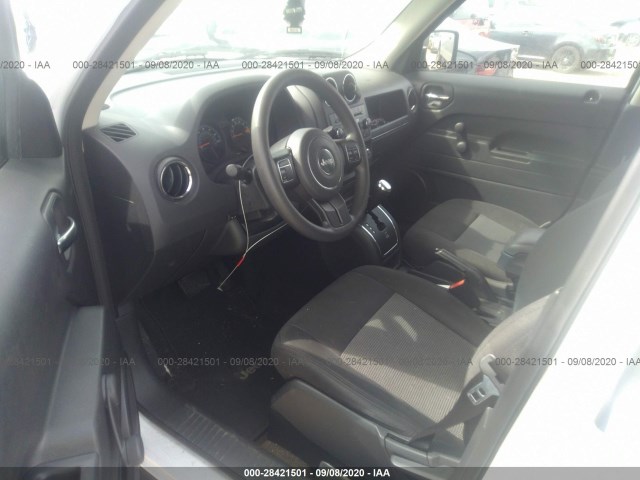 Photo 4 VIN: 1C4NJPBB2GD727685 - JEEP PATRIOT 