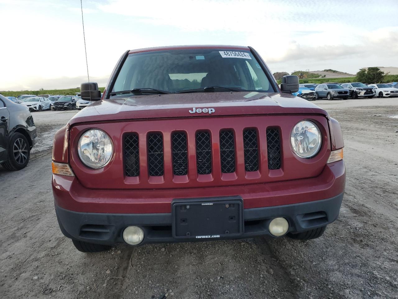 Photo 4 VIN: 1C4NJPBB3ED785317 - JEEP LIBERTY (PATRIOT) 