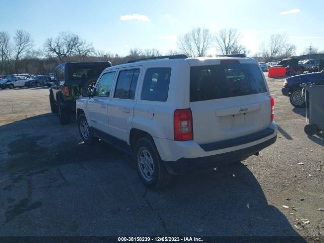 Photo 2 VIN: 1C4NJPBB3FD129877 - JEEP PATRIOT 