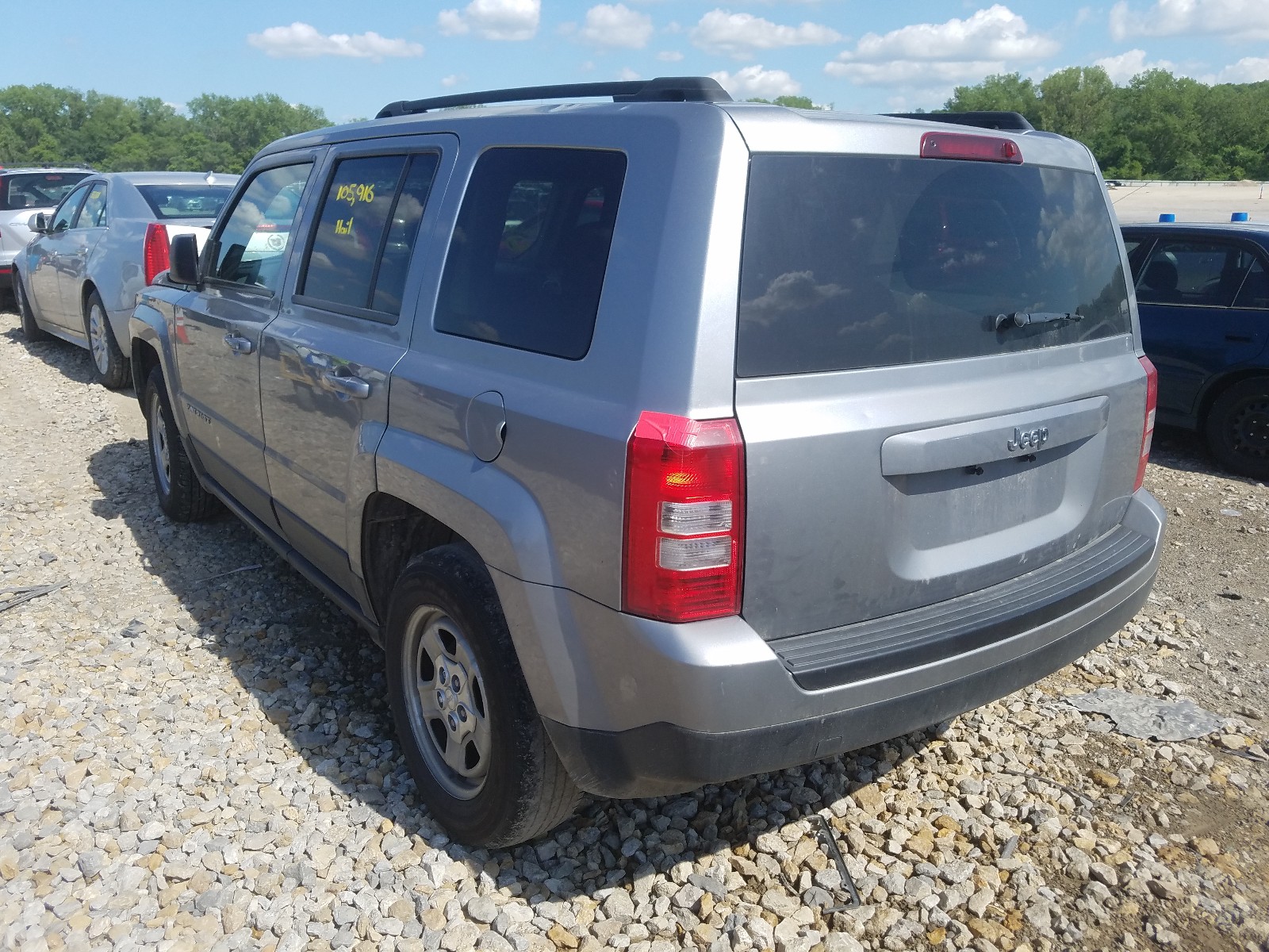 Photo 2 VIN: 1C4NJPBB3FD211091 - JEEP PATRIOT 