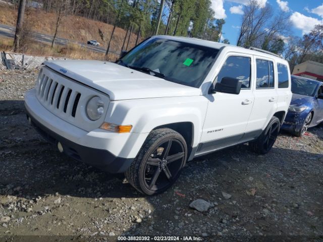 Photo 1 VIN: 1C4NJPBB4ED757929 - JEEP PATRIOT 