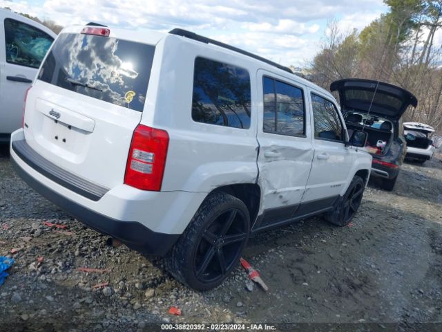 Photo 3 VIN: 1C4NJPBB4ED757929 - JEEP PATRIOT 