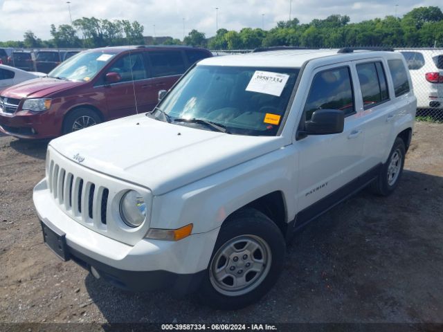 Photo 1 VIN: 1C4NJPBB4FD349206 - JEEP PATRIOT 