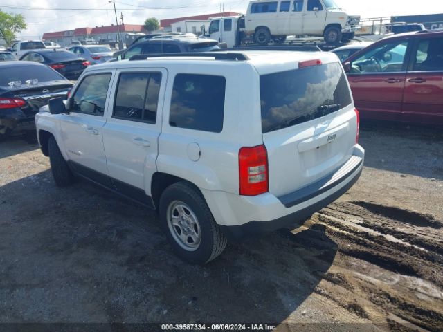 Photo 2 VIN: 1C4NJPBB4FD349206 - JEEP PATRIOT 