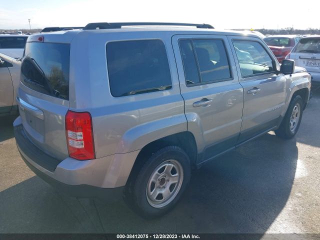 Photo 3 VIN: 1C4NJPBB4GD536771 - JEEP PATRIOT 