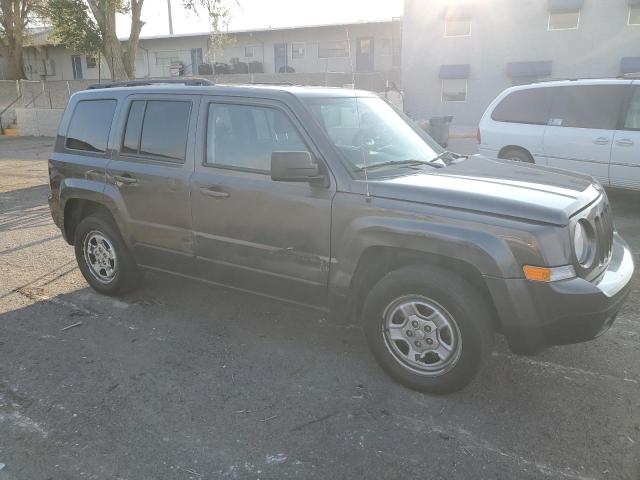 Photo 3 VIN: 1C4NJPBB4GD656697 - JEEP PATRIOT SP 