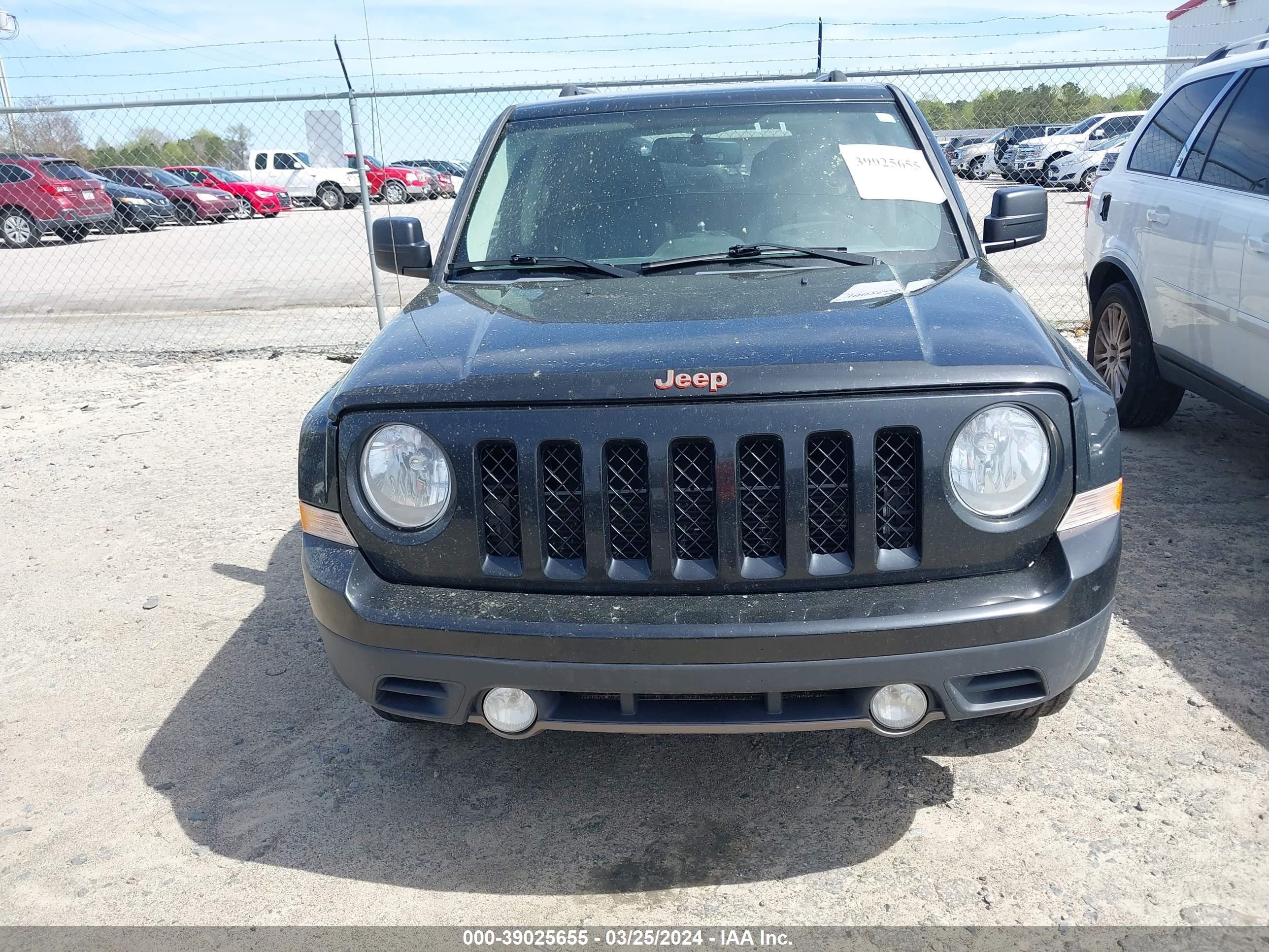 Photo 5 VIN: 1C4NJPBB4GD739272 - JEEP LIBERTY (PATRIOT) 