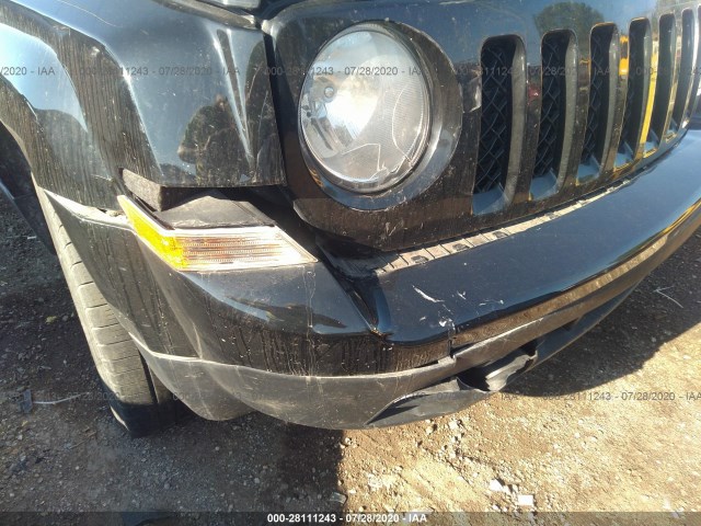 Photo 5 VIN: 1C4NJPBB5CD529869 - JEEP PATRIOT 