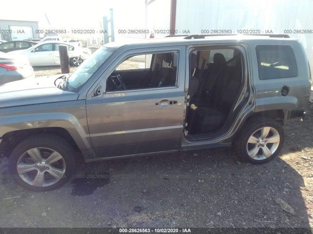 Photo 5 VIN: 1C4NJPBB5CD579784 - JEEP PATRIOT 