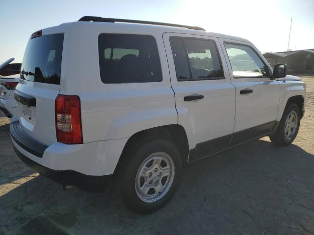 Photo 2 VIN: 1C4NJPBB5FD431008 - JEEP PATRIOT 