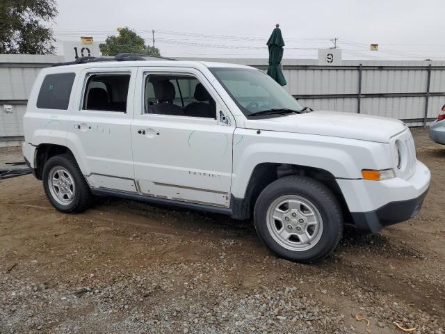 Photo 3 VIN: 1C4NJPBB5FD431137 - JEEP PATRIOT SP 