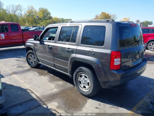 Photo 2 VIN: 1C4NJPBB5GD678949 - JEEP PATRIOT 